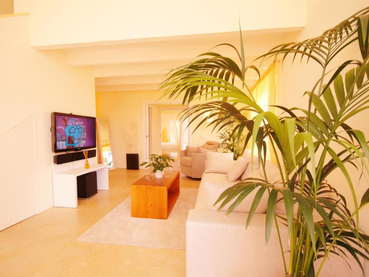 Villa Barcares Petit, Piscina, Jardines Junto A Playa En Alcudia Zewnętrze zdjęcie